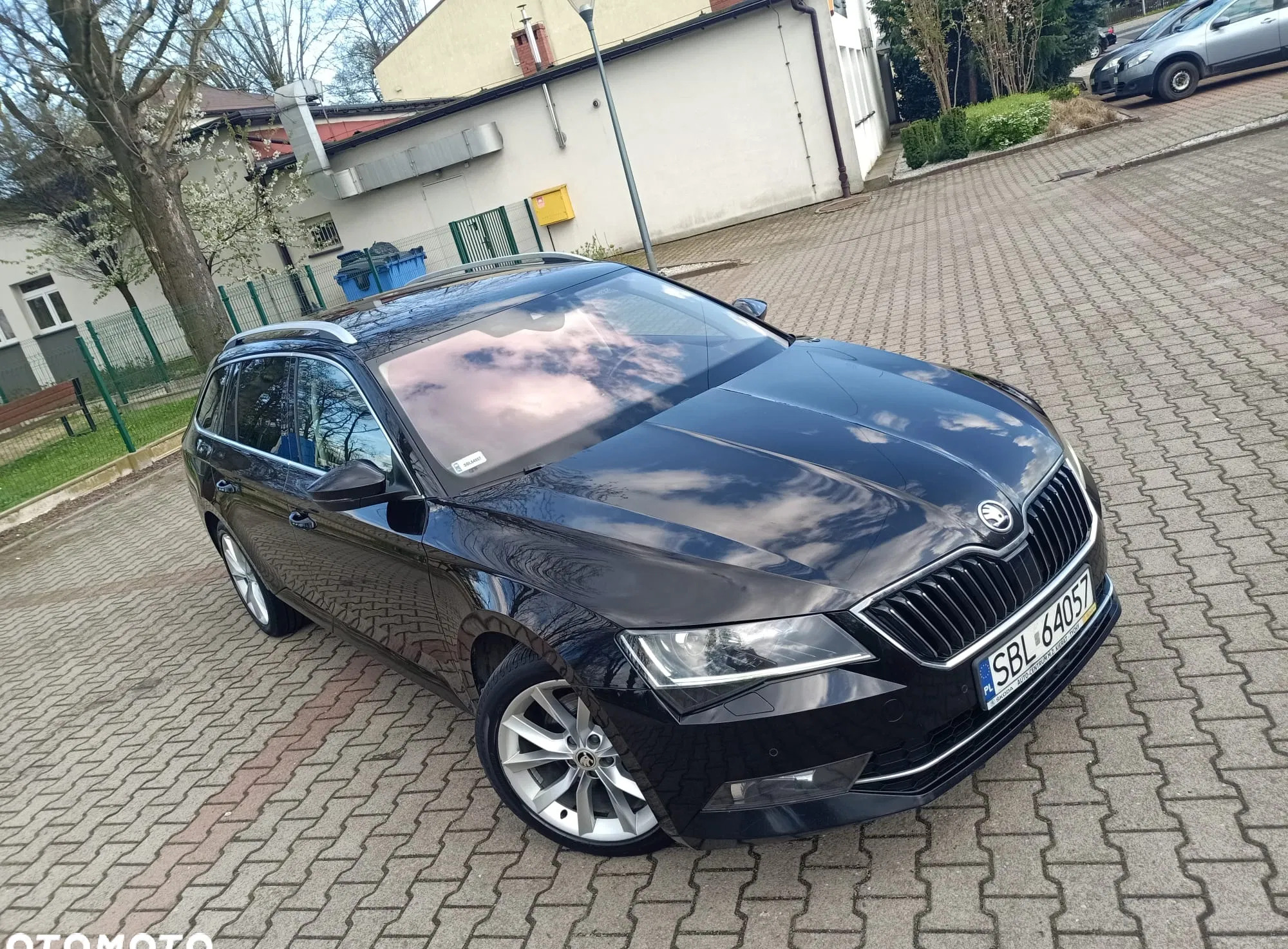 grybów Skoda Superb cena 87900 przebieg: 190000, rok produkcji 2018 z Grybów